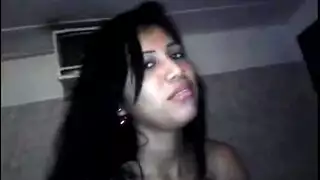 العاهرة الشقراء تحصل على جنس وجه في غرفة الفندق