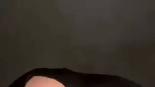 مراهقة محجبة قذرة تصبح مهبلها مبللًا لدرجة تنسى اسمها