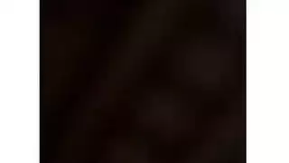 شاب من لوس أنجلوس يستمني بقضيبه العملاق لأجل البورنو