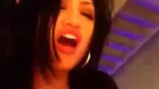 الأحذية ربه منزل